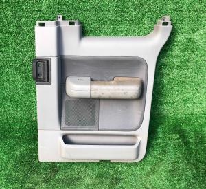 Обшивка задней правой двери Ford F-150 2004-2005 4L3Z 1827406 BA ; 4L3Z 1827406 BR/BP/BN/BM/BL/BK/BJ/BH
