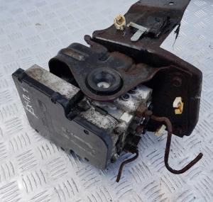 Блок ABS Ford Expedition 1996-2002 YL1Z 2C219 AA; XL1Z 2C219 AB; F85Z 2C219 BA; YL1Z 2C065 AA Блок ABS Ford Expedition 1996-2002 YL1Z 2C219 AA; XL1Z 2C219 AB; F85Z 2C219 BA; YL1Z 2C065 AA