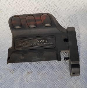 Крышка/Накладка двигателя (3.0L) Ford Escape 2000-2007 YL8Z 8A590 DC; YL8E 8A590 DC; 6L8E 8A590 AA Крышка/Накладка двигателя (3.0L) Ford Escape 2000-2007 YL8Z 8A590 DC; YL8E 8A590 DC; 6L8E 8A590 AA