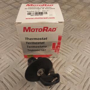 Крышка заливной горловины топливного бака (с ключами) Ford Explorer 2008-2017 MotoRad MGC913; 8U5Z 9C268 B; 8U5Z 9C268 A Крышка заливной горловины топливного бака (с ключами) Ford Explorer 2008-2017 MotoRad MGC913; 8U5Z 9C268 B; 8U5Z 9C268 A