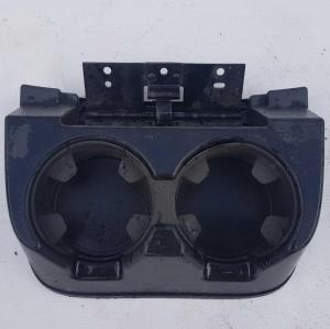 Подстаканники задние Chevrolet Tahoe 2006-2014 15134819; 15217105 Подстаканники задние Chevrolet Tahoe 2006-2014 15134819; 15217105