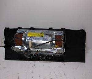 Подушка безопасности пассажирская Ford Mustang 2005-2009 8R3Z 63044A74 AF; 4R33 63044A74;6R33 63044A74