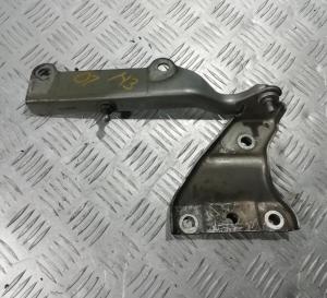 Петля капота левая Hummer H3 2005-2010 15839138 Петля капота левая Hummer H3 2005-2010 15839138
