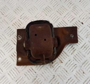 Опора ДВС левая Ford F150 2004-2008 7L3Z 6038 D; 4L3Z 6038 ED; 4L34 6B032 EG Опора ДВС левая Ford F150 2004-2008 7L3Z 6038 D; 4L3Z 6038 ED; 4L34 6B032 EG