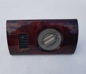 Переключатель режимов полного привода с датчиком температуры воздуха Lincoln Navigator 2002-2006 2L7Z 14B166 AA; 2L7Z 19C734 AA; 2L7H 8B506 AA; 2L7T 7Z155 Переключатель режимов полного привода с датчиком температуры воздуха Lincoln Navigator 2002-2006 2L7Z 14B166 AA; 2L7Z 19C734 AA; 2L7H 8B506 AA; 2L7T 7Z155