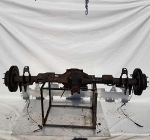 Задний мост Chevrolet Tahoe 2006-2014 (пер. число 3.42; с блок.) 25789474; 23129861 Задний мост Chevrolet Tahoe 2006-2014 (пер. число 3.42; с блок.) 25789474; 23129861