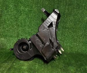 Печка багажника в сборе (ESV) Cadillac Escalade / Tahoe 2015-2020 23101672 ; 15225886 ; 25783777 ; 84234476 ; 23200884 ; 84445411 Печка багажника в сборе (ESV) Cadillac Escalade / Tahoe 2015-2020 23101672 ; 15225886 ; 25783777 ; 84234476 ; 23200884 ; 84445411