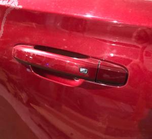Ручка наружняя задних дверей Chevrolet Tahoe 2015 13528123 ; 13585375