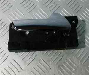 Ручка двери внутренняя правая для Jeep Grand Cherokee 2010-2017; 68079302AA; 68079302AB Ручка двери внутренняя правая для Jeep Grand Cherokee 2010-2017; 68079302AA; 68079302AB