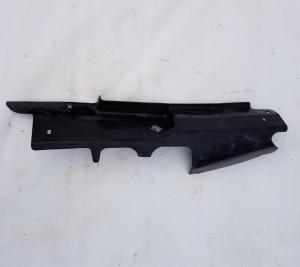 Дефлектор радиатора правый Ford Explorer 5 BB53 8A261 BC; BB5Z8311B