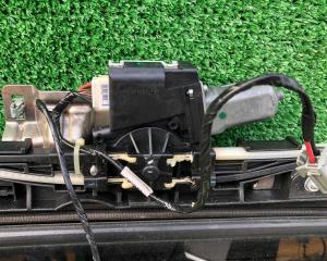 Моторчик люка Cadillac Escalade 2014-2019 23241866 ; 22891496