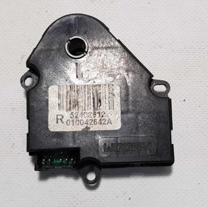 Моторчик заслонки отопителя Chevrolet (General Motors) 52402612 Моторчик заслонки отопителя Chevrolet (General Motors) 52402612
