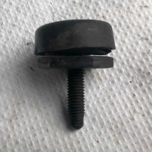 Демпфер капота Cadillac Escalade / Tahoe 2015-2020 22951585 ; 15266344 ; 15853788 ; 25790320