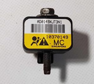 Датчик удара фронтальный Chevrolet Tahoe 2005-2007 10370149; 15103522; AA10028 Датчик удара фронтальный Chevrolet Tahoe 2005-2007 10370149; 15103522; AA10028