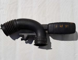 Патрубок воздушного фильтра Chevrolet Camaro 2009-2015 92229094; 92240658 Патрубок воздушного фильтра Chevrolet Camaro 2009-2015 92229094; 92240658