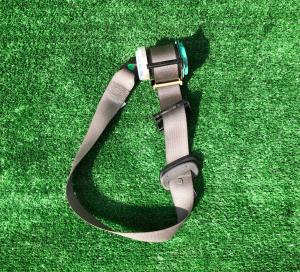 Ремень безопасности задний левый Chevrolet Express 2004-2014 15104943 ; 16641752