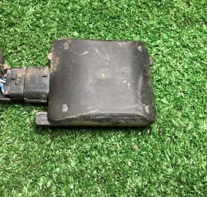 Радар слепых зон BSD задний правый Chevrolet Tahoe / Escalade 2021-н.в. 84852644