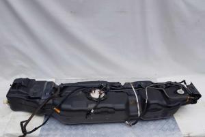 Бензобак Ford Explorer 4  8L2Z 9002 B; *L2U 9010