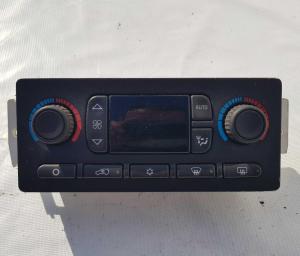 Блок управления климат-контролем Cadillac Escalade 2001-2006 15185639; 10367042 Блок управления климат-контролем Cadillac Escalade 2001-2006 15185639; 10367042