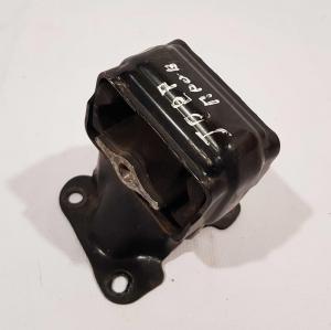 Опора ДВС правая Jeep Commander 2005-2010  52090300AF; 46535300AF Опора ДВС правая Jeep Commander 2005-2010  52090300AF; 46535300AF