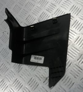 Накладка правая (кузов внутри) Chevrolet Tahoe 2006-2014 15906821 Накладка правая (кузов внутри) Chevrolet Tahoe 2006-2014 15906821