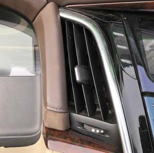 Дефлектор панели торпедо левый Cadillac Escalade 2015-2019 23200899 ; 22807581