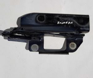 Петля капота правая Chevrolet Camaro 2009-2015 92235924 Петля капота правая Chevrolet Camaro 2009-2015 92235924