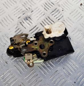 Замок двери передней левой Chevrolet Tahoe 1999-2006 16639869; 25664288; 15110641 Замок двери передней левой Chevrolet Tahoe 1999-2006 16639869; 25664288; 15110641