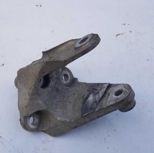 Кронштейн КПП Cadillac SRX 2009-2016 13228287