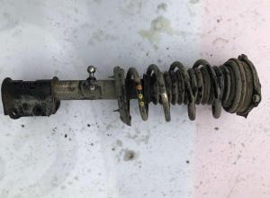 Амортизационная стойка передняя правая Jeep Renegade 2015-2023 00520361870 ; 68304337AA