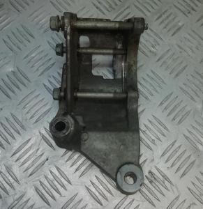 Кронштейн насоса гидроусилителя Chevrolet Camaro 2012-2015 (3.6L) 92230320; 92230319