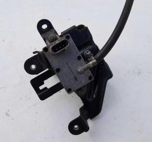 Клапан рециркуляции выхлопных газов/EGR Ford F150 1996-2003 F7UZ 9J460 AA; F7UE 9J460 AA Клапан рециркуляции выхлопных газов/EGR Ford F150 1996-2003 F7UZ 9J460 AA; F7UE 9J460 AA