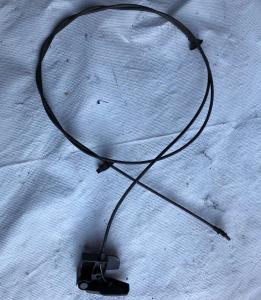 Трос открывания капота с рукояткой Cadillac Escalade / Tahoe 2007-2014 20968782 ; 15894378 ; 15891818 ; 15277750