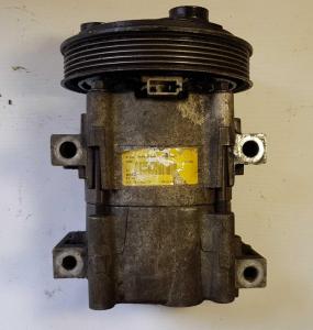 Компрессор кондиционера Ford F150; Expedition 1996-2002 F7LZ 19703