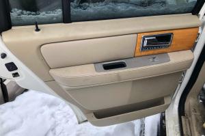 Обшивка задней левой двери Lincoln Navigator 2007-2010 7L7Z 7827407 AB ; 7L74 7827659 AK/AD