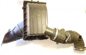 Корпус воздушного фильтра Ford Explorer 4 7L2Z 9600