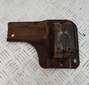 Опора ДВС правая Ford F150 1996-2004 F65A 6038 BD; F65Z 6038 BD Опора ДВС правая Ford F150 1996-2004 F65A 6038 BD; F65Z 6038 BD