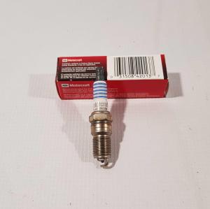 Свеча зажигания (4.6L/5.4L) Ford Explorer 2002-2005/ Expedition 2001-2004 Motorcraft SP 493; 3L1E 12405 AA, AGSF 32P M, AGSF 32P MF4, AGSF 32P MF6 Свеча зажигания (4.6L/5.4L) Ford Explorer 2002-2005/ Expedition 2001-2004 Motorcraft SP 493; 3L1E 12405 AA, AGSF 32P M, AGSF 32P MF4, AGSF 32P MF6