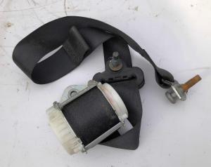 Ремень безопасности второго ряда правый Dodge Ram 1500 / 2500 / 3500 / 4500 5KP981DVAC