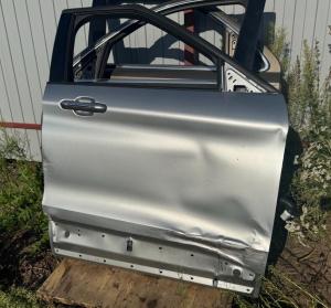 Дверь пассажирская Ford Explorer 2020-н.в. BB5Z 7822800 C ; BB53 7822800 BA