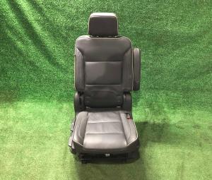 Сиденье второго ряда правое Chevrolet Tahoe 2021-н.в. 25252525