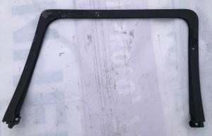 Накладка двери задней левой Cadillac Escalade / Tahoe 2015-2020 22772904