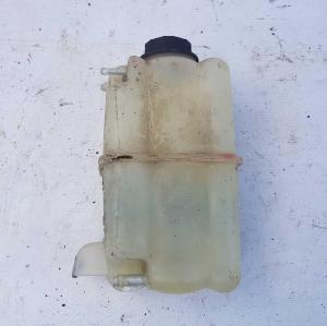 Бачок расширительный Infiniti QX56 2004-2010 217107s000