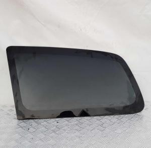 Стекло задней форточки левое Dodge Durango 2004-2009 55362473AA; 55362471AA; 55362473AB; 55362471AB Стекло задней форточки левое Dodge Durango 2004-2009 55362473AA; 55362471AA; 55362473AB; 55362471AB
