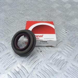Сальник переднего редуктора левый внешний Ford Explorer 2001-2010 National Oil Seals 710429; F57Z 3254 BA; FL8Z 4B416 AA; 5L8Z 4B416 AA; YL84 7H260 AA