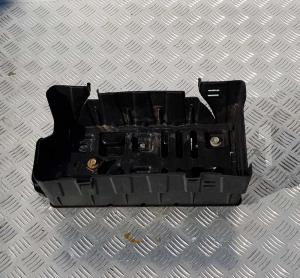 Площадка под АКБ с кронштейном Cadillac SRX 2009-2016 20902950; 20765834