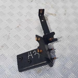 Кронштейн переднего бампера левый Hummer H3 2005-2010 15264941; 15195214; 15195208; 15264947 Кронштейн переднего бампера левый Hummer H3 2005-2010 15264941; 15195214; 15195208; 15264947