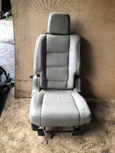 Сиденье второго ряда правое  Ford Explorer 2010-2015 66984677