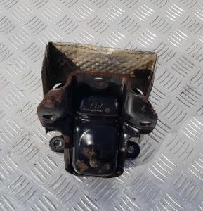 Опора ДВС Cadillac Escalade 2006-2014 15854939; 15837373