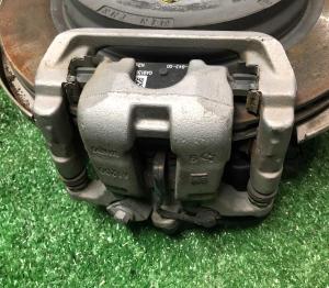 Суппорт задний левый Chevrolet Tahoe / Escalade 2021-н.в 13537061 ; 13522580 ; 13514241